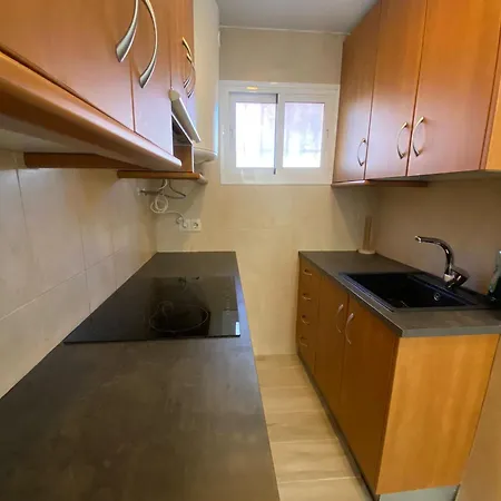 Estudio Con Piscina Y Parking, Playa A 4 Min A Pie, Tren A 2 Min Fuengirola Exterior photo
